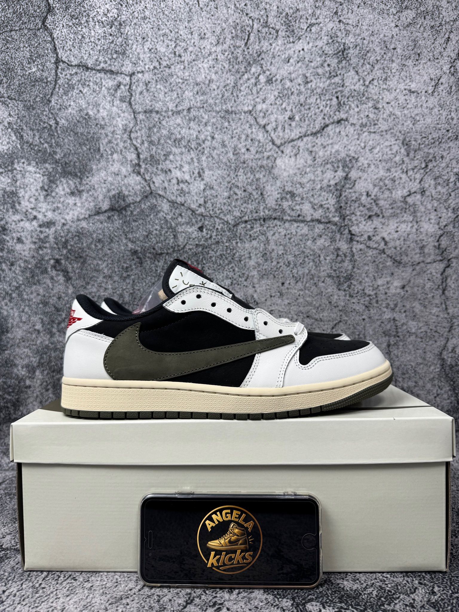 Travis Scott x Jordan Air Jordan 1 Low OG "Olive" 