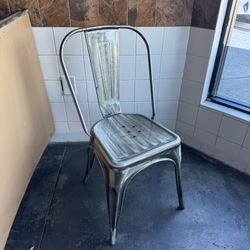 OUTDOOR &  INDOOR DINING CHAIRS