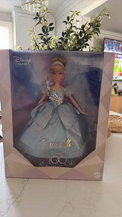 Cinderella Disney 100