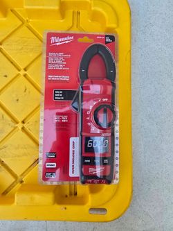 Milwaukee
Digital Clamp Meter for HVAC/R