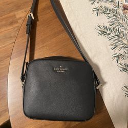 Kate Spade crossbody purse 