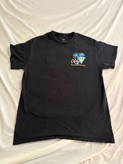 Obey women’s medium T-shirt $10