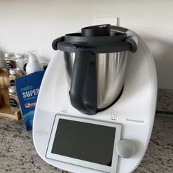 TM6 - Thermomix. Like new