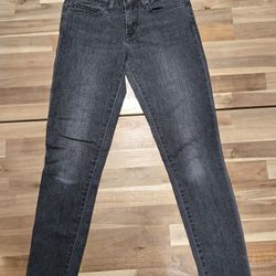 Levis Charcoal 711 Skinny Size 27
