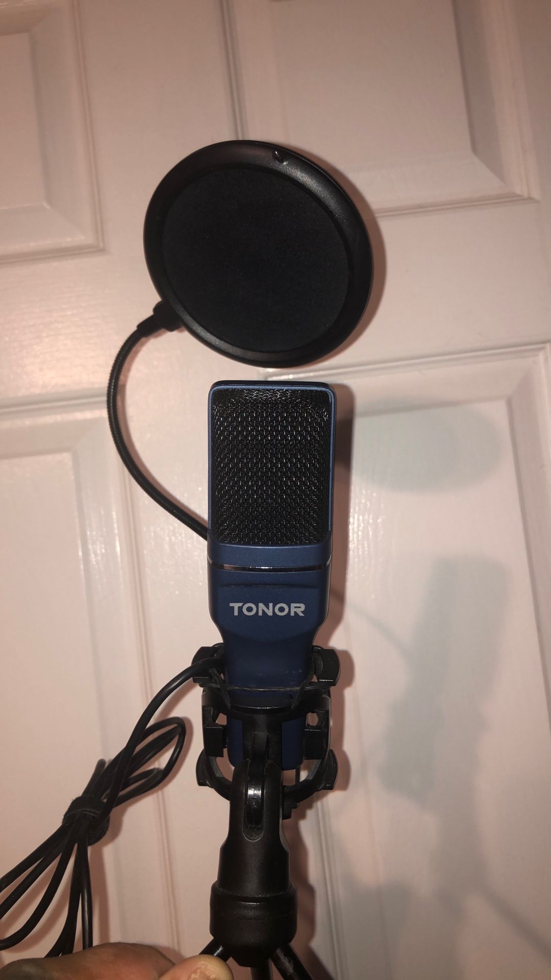 Tonor Recording Mic With Tri Pod And Screen