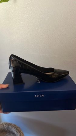 Women Heels Apt.9