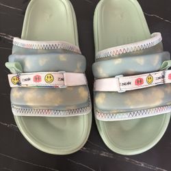 Jordan x J Balvin Super play Slides Size 9