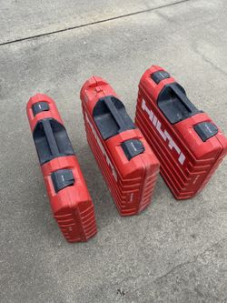 Hilti tool cases only 2 TE30 and 1 TE70