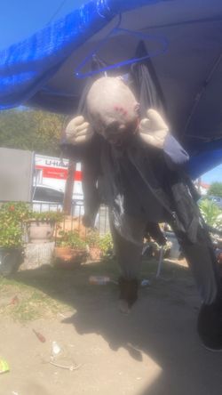 Halloween Hanging Zombie Figure Decoration