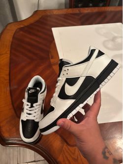 Reverse panda dunks