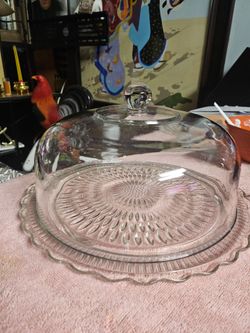 Cake holder perfect condition
