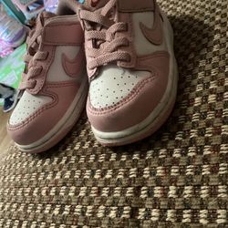 Pink  Dunks