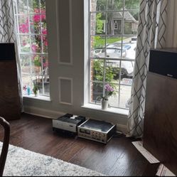 Pair Vintage Klipschorn Speakers 