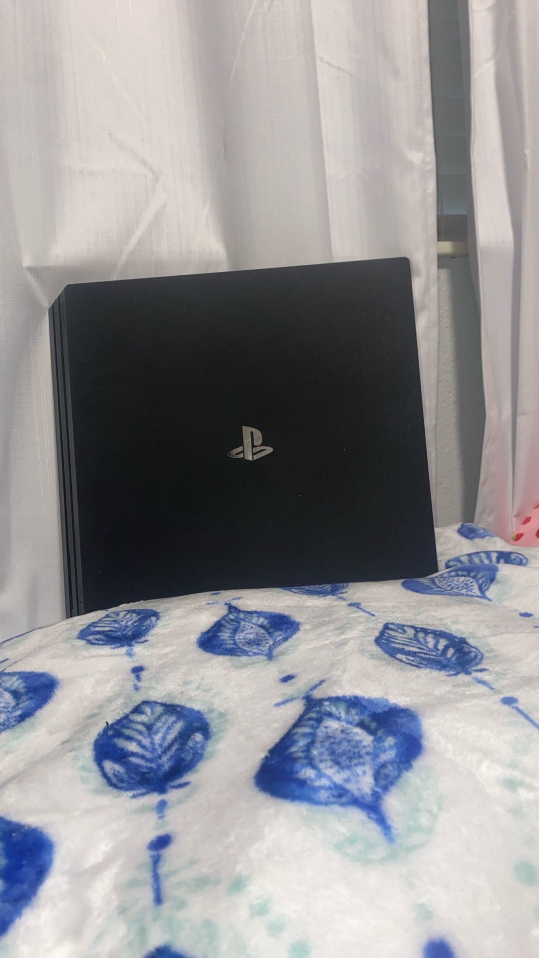BRAND NEW PS4 PRO 1TB BLACK WITH ALL CABLES AND 2 CONTROLLERS