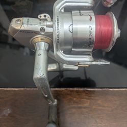 Shakespeare Fishing Reel