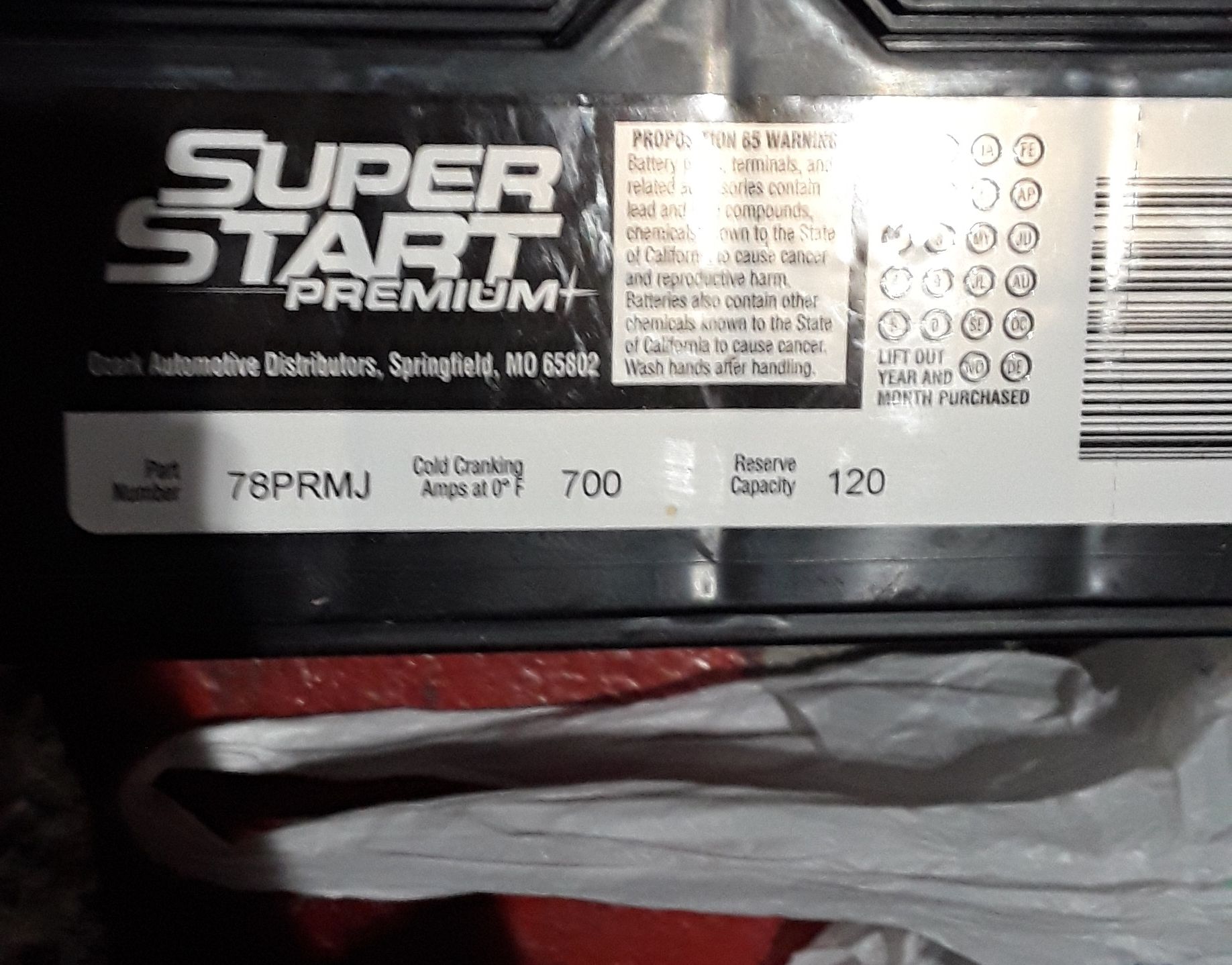 Car battery 78prmj brand new 700/120. may trade
