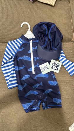 Pool clothes with hat.