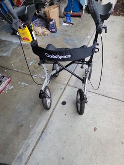 Walker Foldind Oasis Space Walker