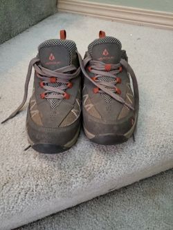 Hiking Shoes Size 5