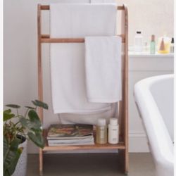Kaia Towel Rack