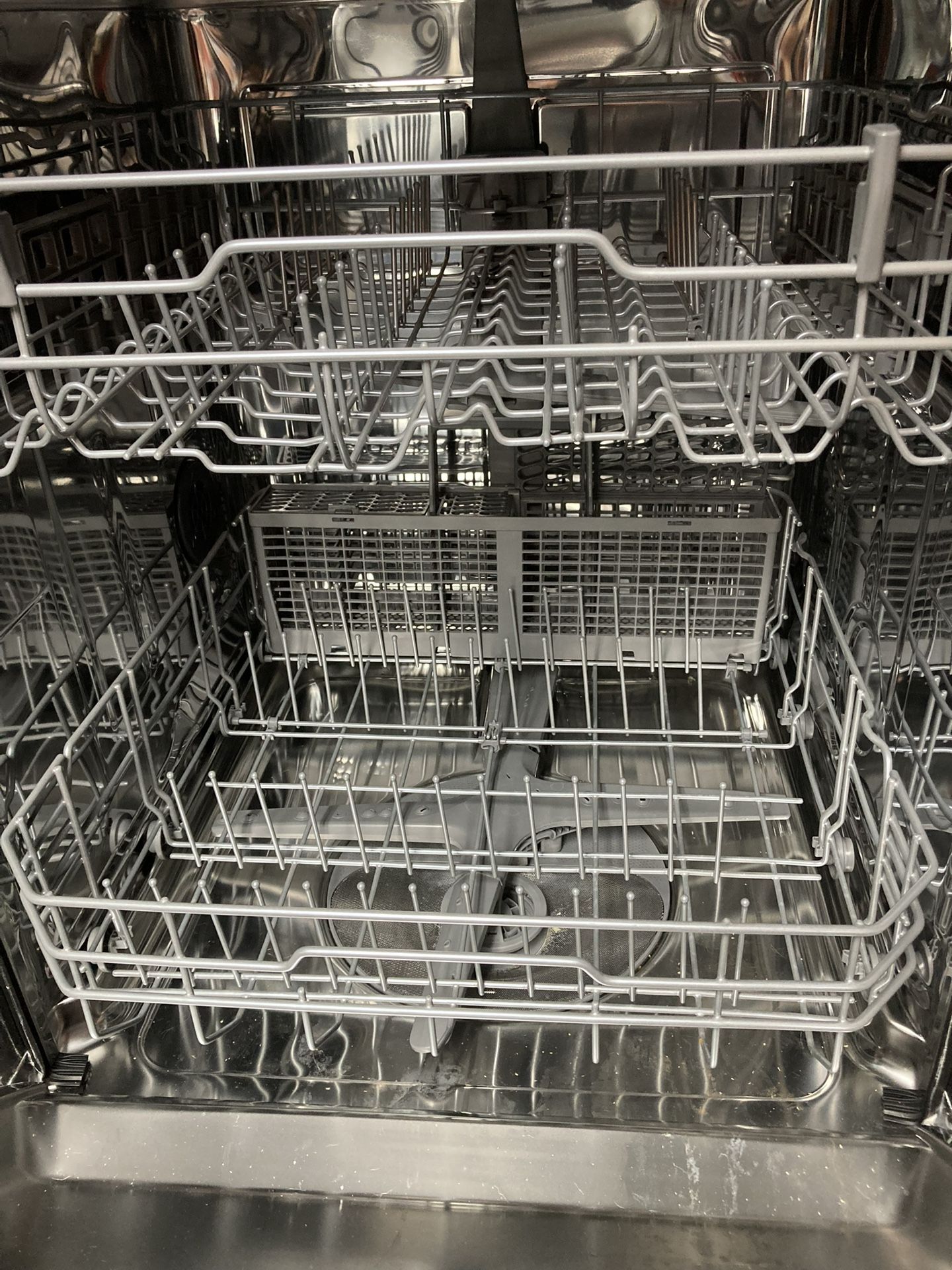 LG Smart Quad Direct Drive Dishwasher