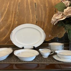 Noritake China “Whitehall” 13 Pieces