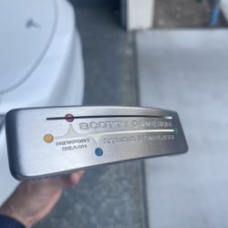 Scotty Cameron Newport Beach Putter