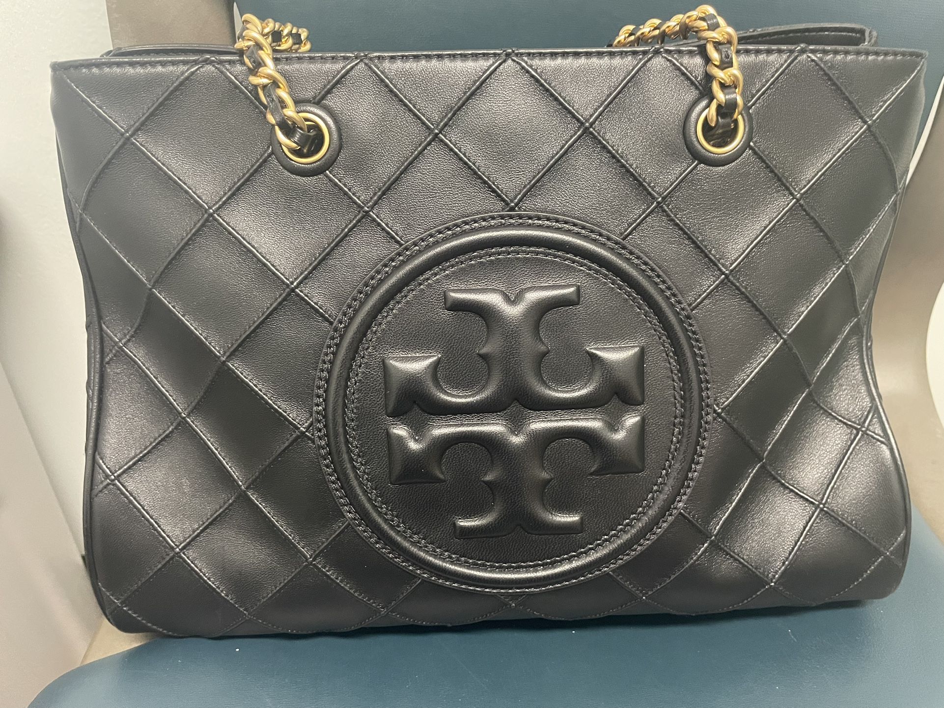Tory Burch Fleming Soft Chain Tote