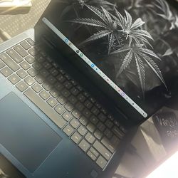 Lenovo Chromebook Plus 2in1 14ITN10