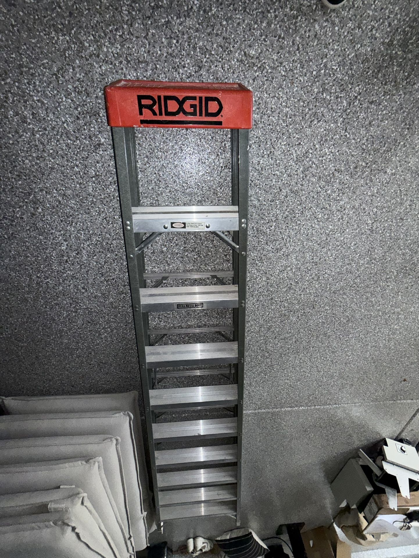Ridgid 10 foot Fiberglass Ladder