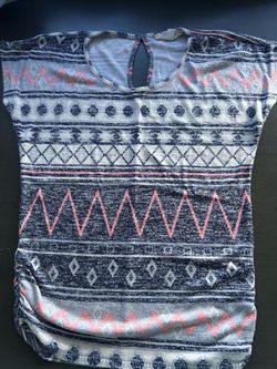 Love Delirious maternity blouse in size S