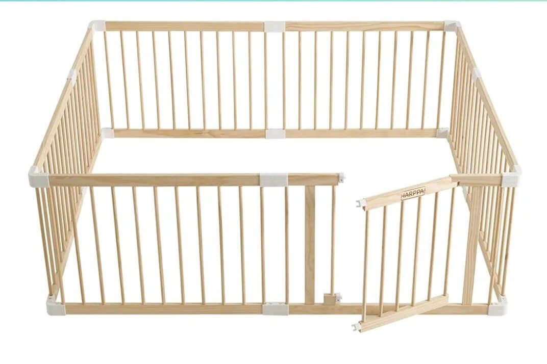 ADJUSTABLE WOODEN BABY PLAYPEN