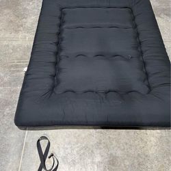 floor futoon mattres