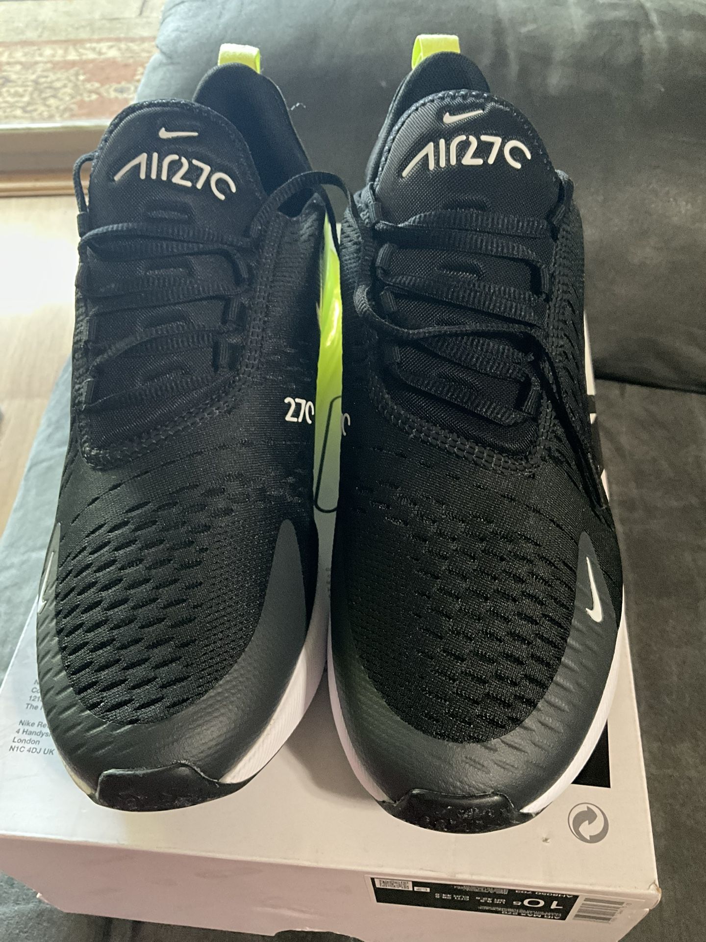 Air Max 270