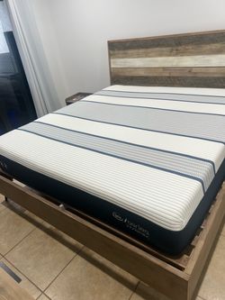 Bedroom set