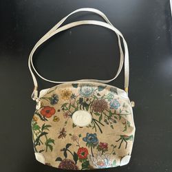 Gucci Vintage Floral Leather Mini Shoulder Bag Pochette Off White