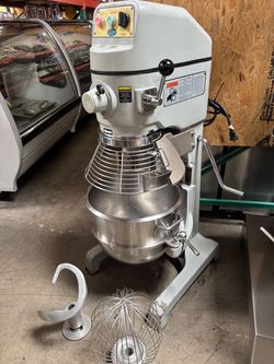 30 Quart Mixer Globe SP30 Safety Bowl Guard Cage 1 HP Mixing 120V & 2 Attachments #5186