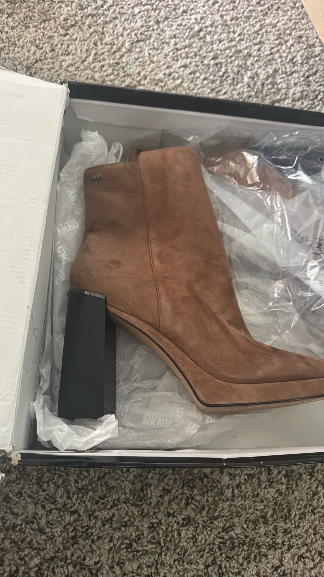 DKNY Heels Boots Brown Size 10