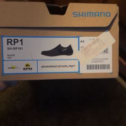 SHIMANO SH-RP101 High Performing All-Rounder Cycling Shoe