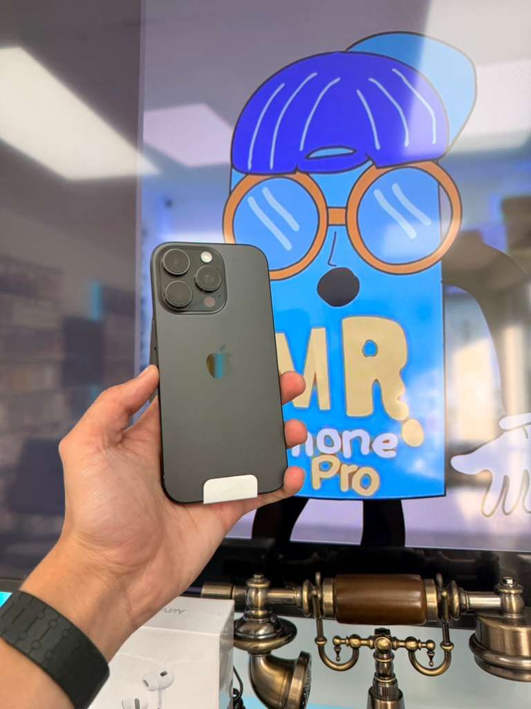 iPhone 16 Pro