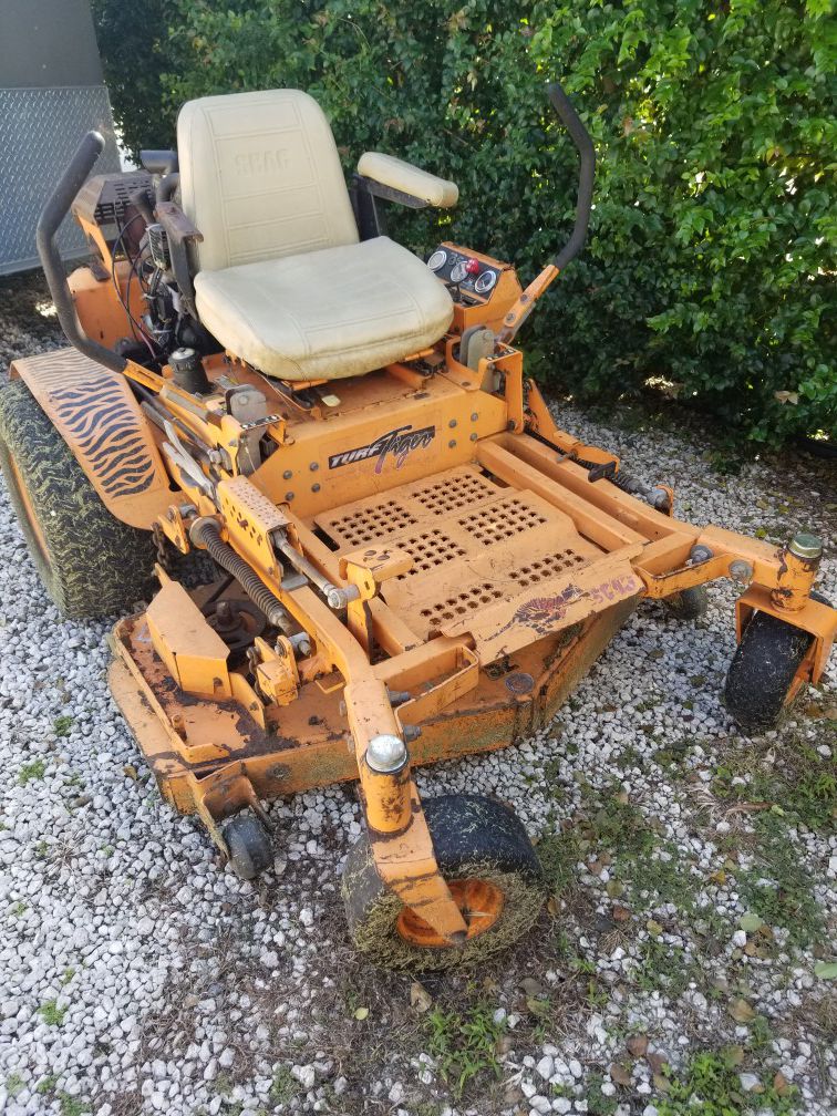 Scag turf tiger 52" 23 Kawasaki water cooled engine excellent shape only 1250 hours 3500.00 obo text {contact info removed} thanks