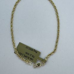14K Gold Rope Bracelet. New 