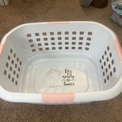 White And Pink Lg Hamper Basket 5$