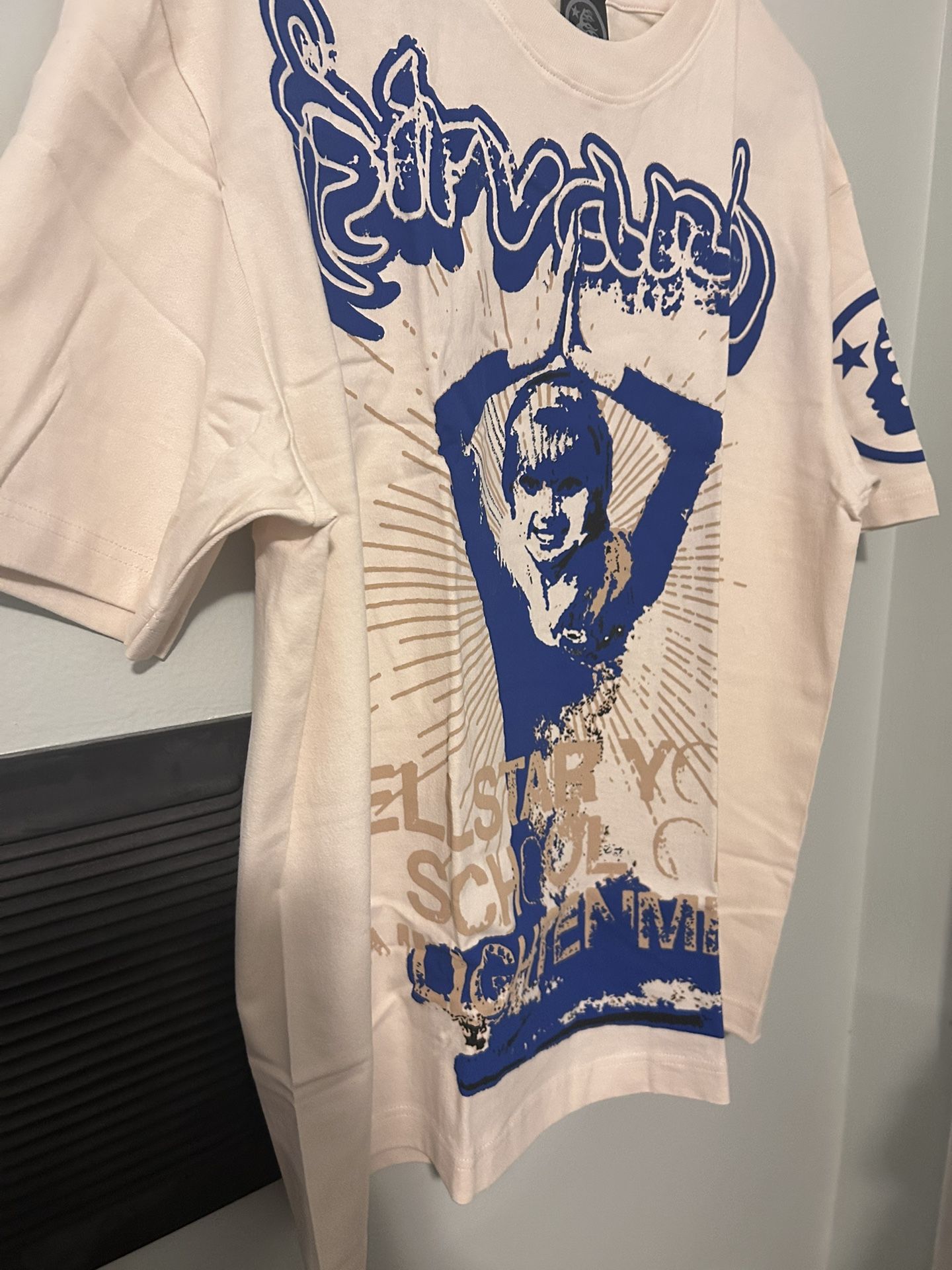 HELLSTAR Cap 9 Yoga T (new)