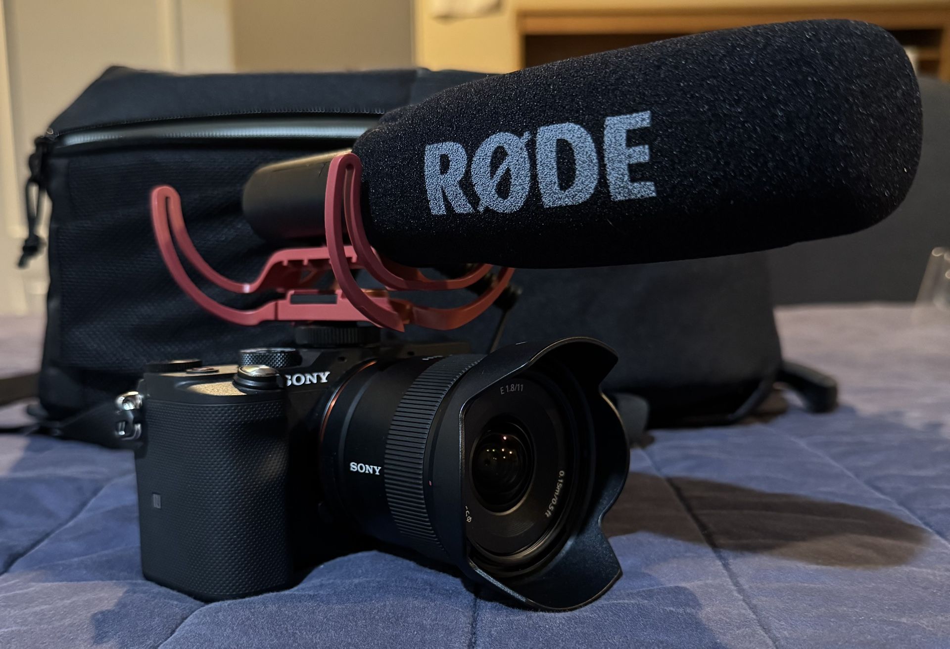 Sony A7C (1st Gen) + 11mm Lens + RODE VideoMic + Bag in Excellent Condition