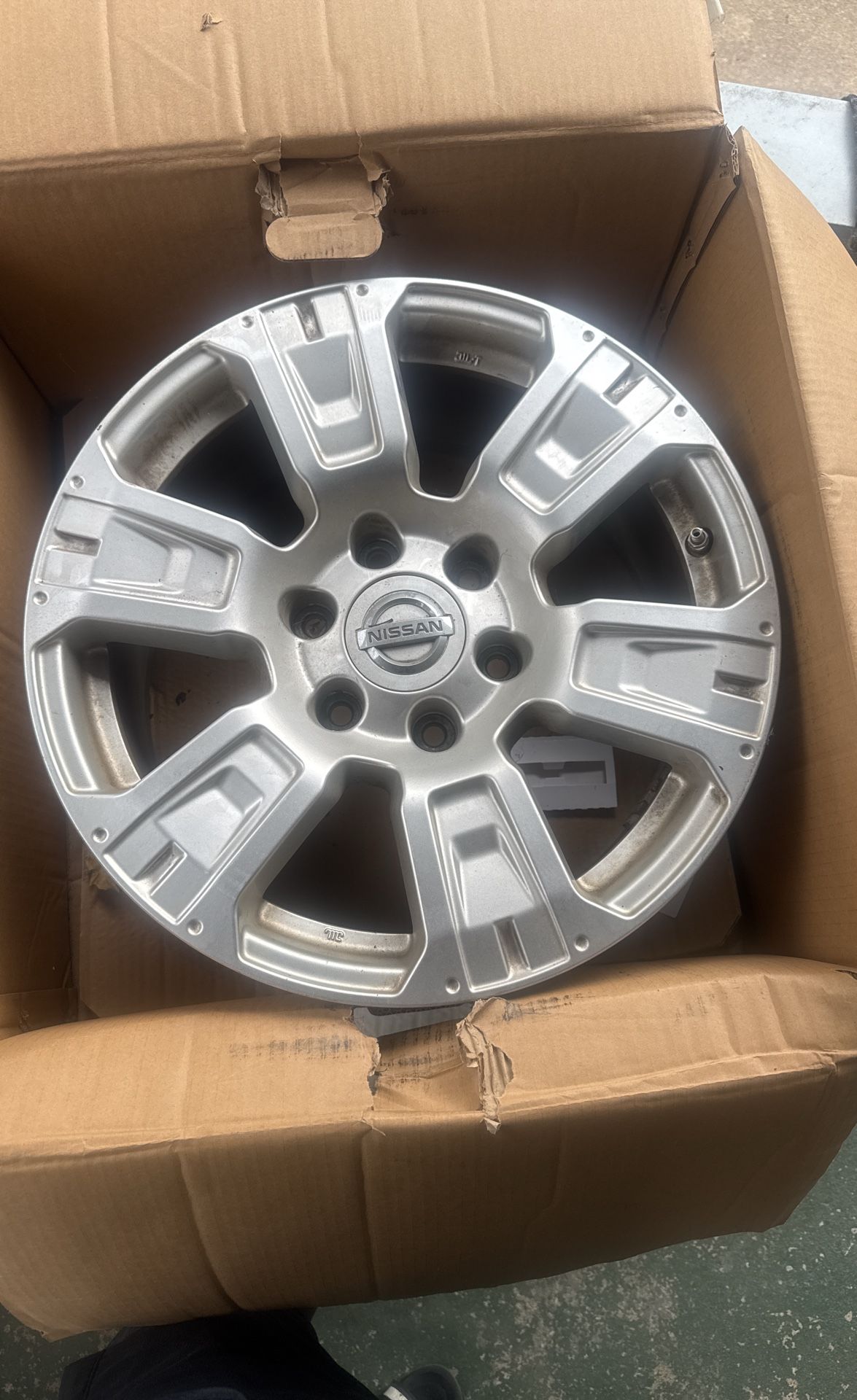 Nissan Rims
