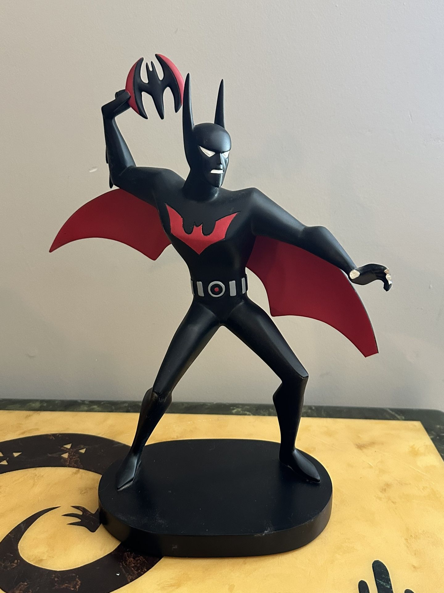 1999 BATMAN Beyond Warner Bros Studio Store Exclusive 1999 Black And Red Cape Figure