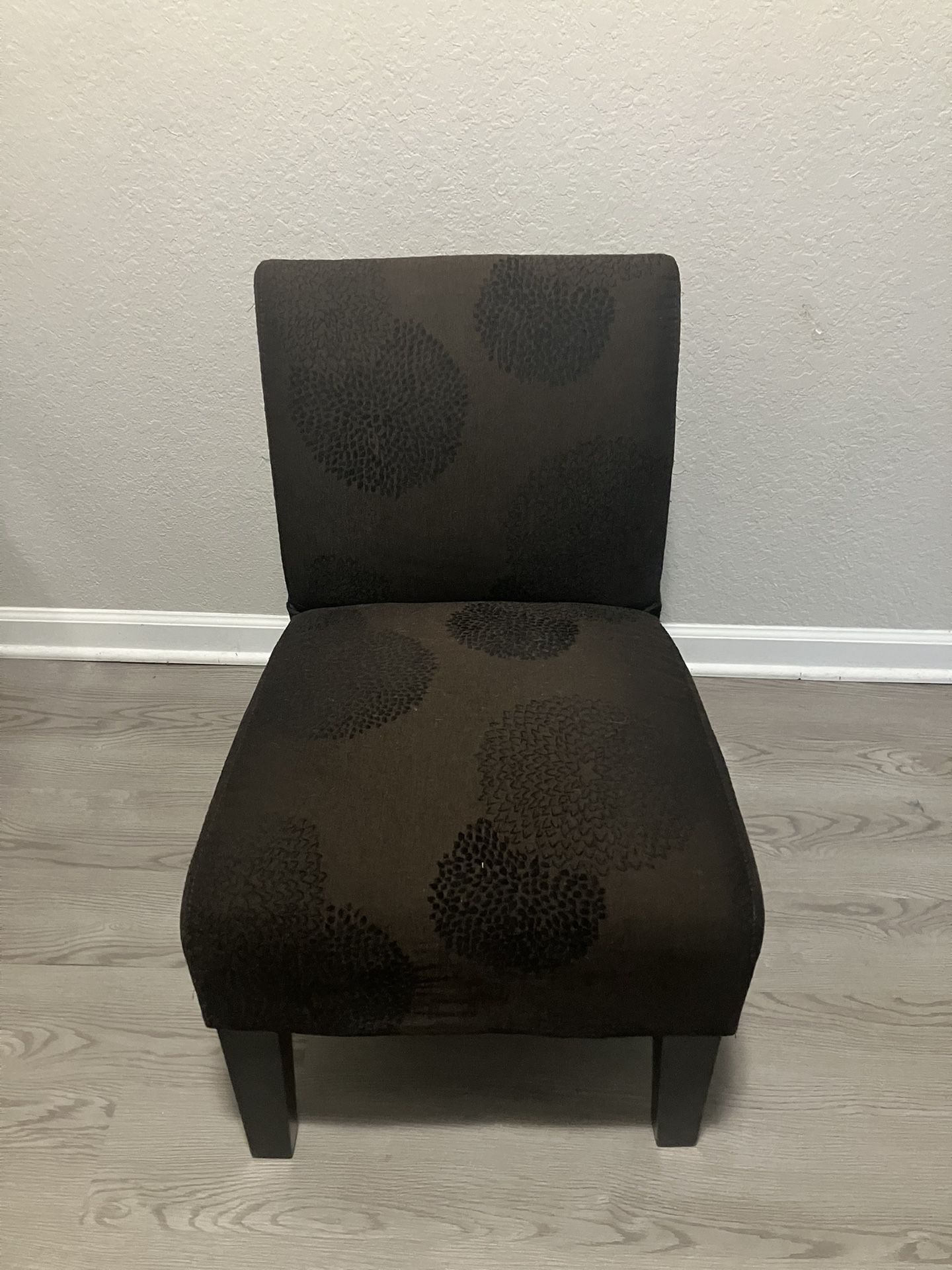 Comfy Accent Chair