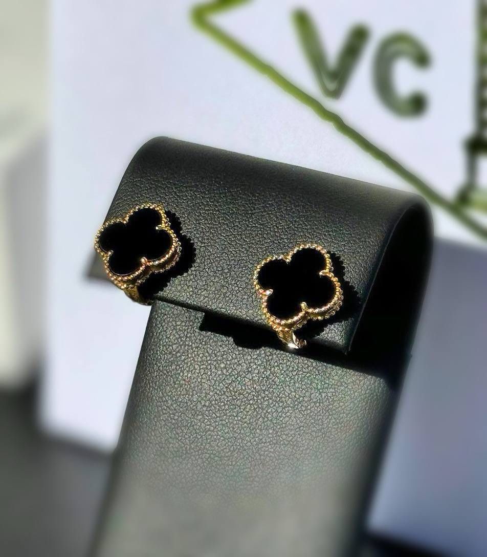 18k yellow gold Van Cleef style Alhambra Black Onyx stone clover clip back earrings