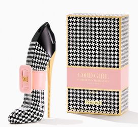 Carolina Herrera Good Girl Blush Tweed Talk